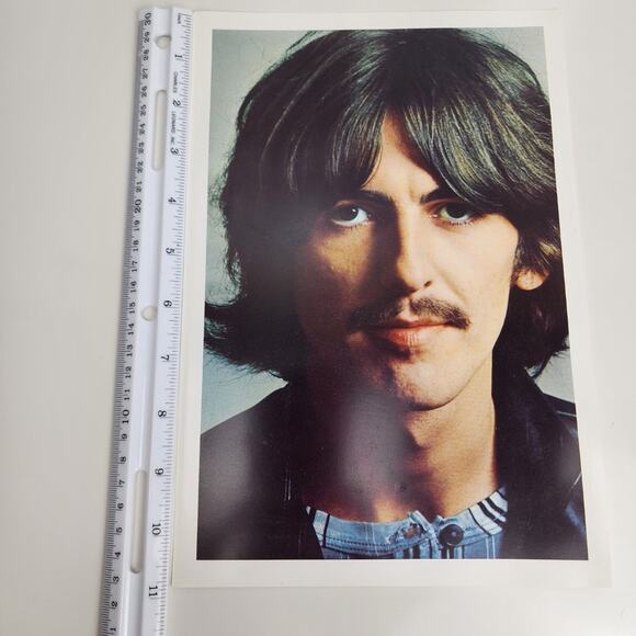 Vintage Photo Print of George Harrison (Beatles) 11" x 7.5" Apple Corp. LTD - Picture 4 of 5